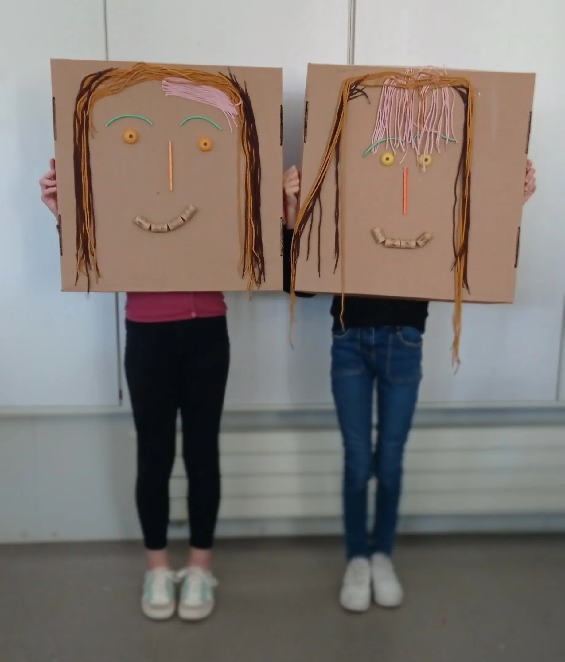 Stage masques en école primaire